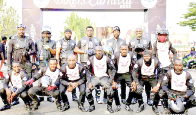 120 bikers thrill revellers at Carnival Calabar