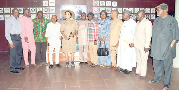 FG seeks collaboration with trade unions