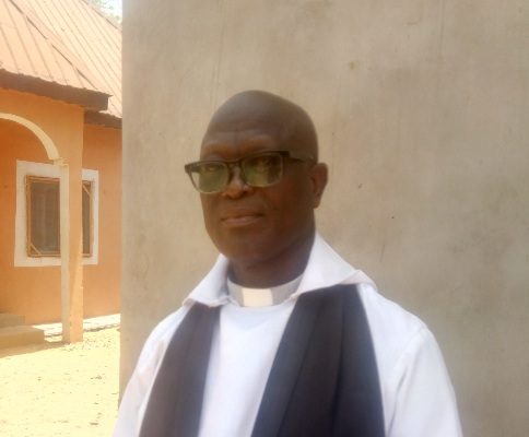 Have fear of God in your dealings, Clergyman urges Nigerian leaders