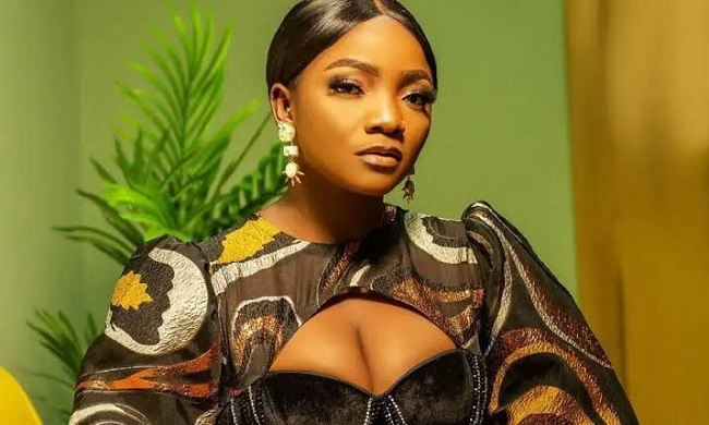 Why I support cohabiting before marriage — Simi