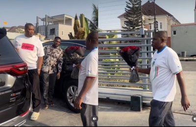 “Back To Sender”- Don Jazzy Rejects Flower Man Gifted Him On Valentine’s Day