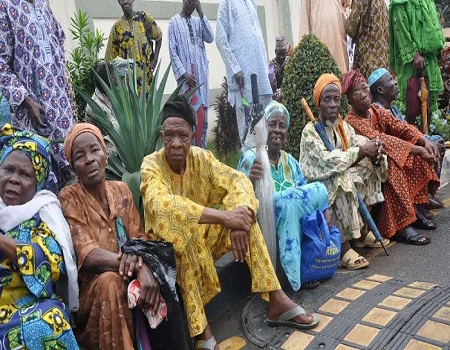 Kwara pensioners seek payment, Ogun pensioners, gratuities , Jigawa , pensioners , civil servant, removal of salaries from exclusive list