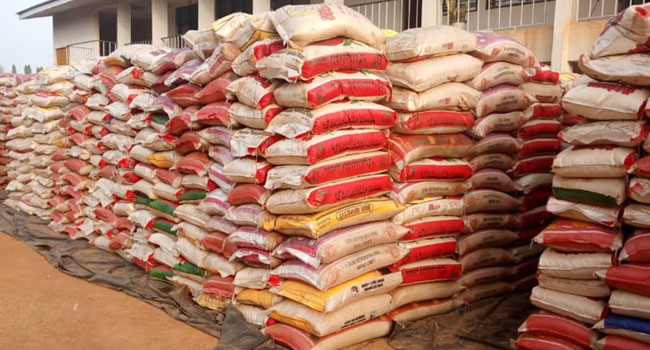 'Nigerians Deserve Explanation About Where Buhari’s Rice Pyramid Is' — PDP Queries APC