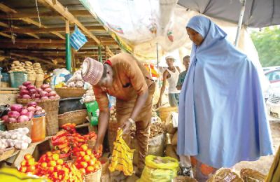 Inflation, high cost of foodstuffs threatening our preparation for Ramadan —Traders, customers