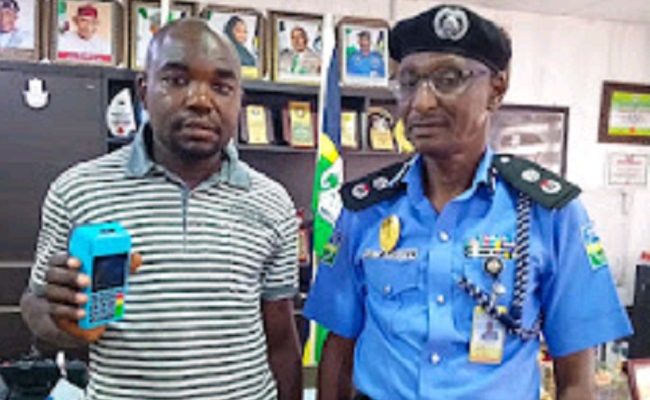 Kano CP commends POS operator for returning N10m error credit