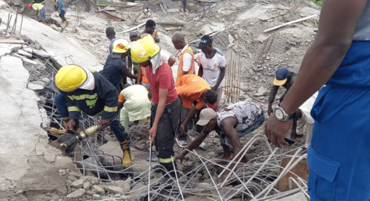 Many Feared Trapped As Five Storey Building Collapses In Anambra (Pictures)