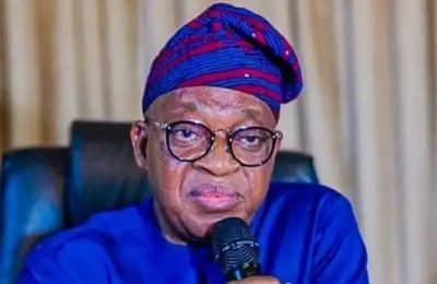 Osun monarch lauds Oyetola for renovating hometown’s palace