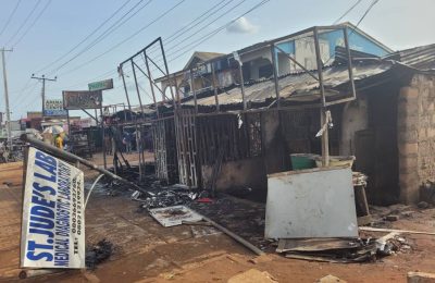 Fire razes market, others in Benin