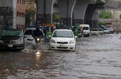 Lightning, heavy rainfall kill dozens in Pakistan