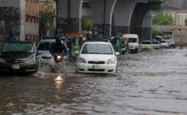 Lightning, heavy rainfall kill dozens in Pakistan