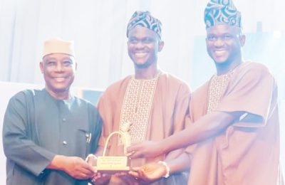 Oyo govt. honours Oguntoye twins as Cultural Ambassadors