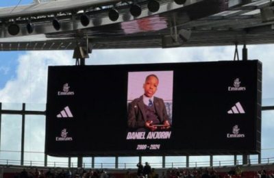 Arsenal Pay Tribute To British-Nigerian Teenage Fan Daniel Anjorin Killed In UK (Pictures)
