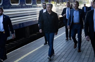 Blinken arrives in Kyiv,