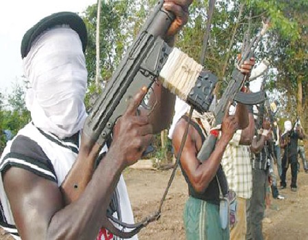 Kidnappers struck again on the Ibadan-Ijebu Ode Road on Sunday evening, killing a driver following sporadic shooting, while three occupants of a car were abducted and four passengers sustained