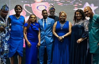 Ex-Oyo deputy gov, Hazeem, other prominent Nigerians receive Rotary humanitarian award