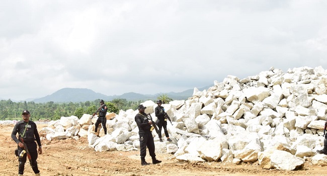 FG seals illegal mining site