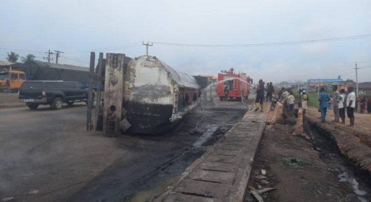 Motorists Escape Death As Fuel Tanker Explodes On Lagos-Ibadan Expressway