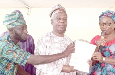 Oyo agro input dealers receive NAFDAC