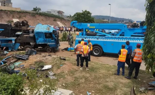 Seven persons confirmed dead in Ibadan-Iseyin road crash