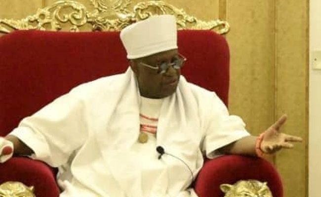 Stop aiding crime, Oba of Benin cautions EFCC