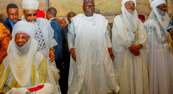 Eid-el-Kabir: Kwara gov prays for peace, Nigeria's progress