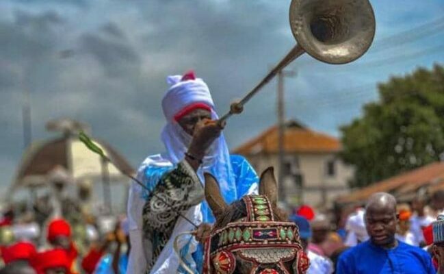 Why I'm staying away from Ilorin Durbar for peace — Saraki