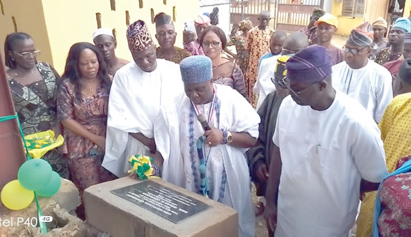 Abiodun commends Ijebu North LG chairman inaugurates