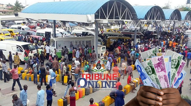 Fuel Scarcity: Ibadan commuters stranded as fuel stations halt sale
