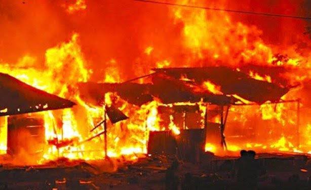 Midnight Fire Razes Anambra Market, Destroys Goods