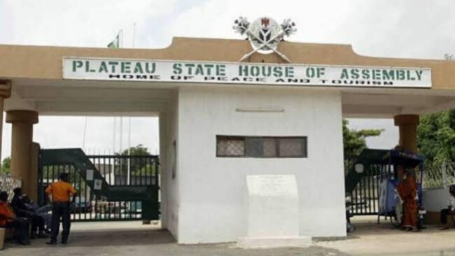 Non-swearing of six elected Plateau lawmakers unconstitutional