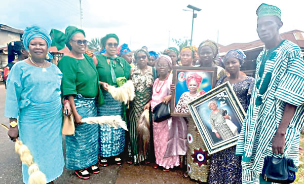 Songs dances for late Ekiti arts traditional fashion enthusiast