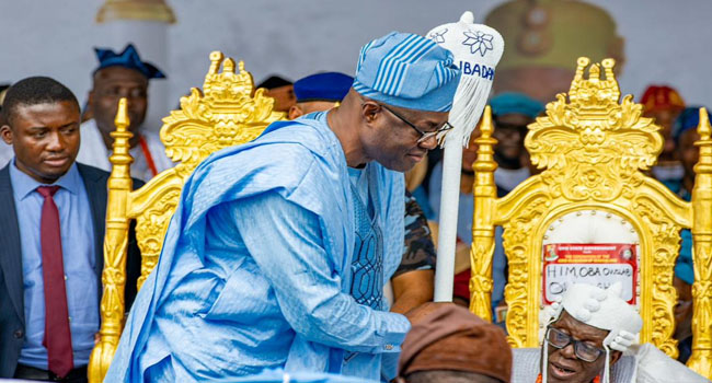 Tinubu Pledges Support As Gov Makinde Presents Staff Of Office To New Olubadan