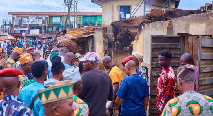 APC chieftain, Akinjide, donates N2m to Ibadan market fire victims