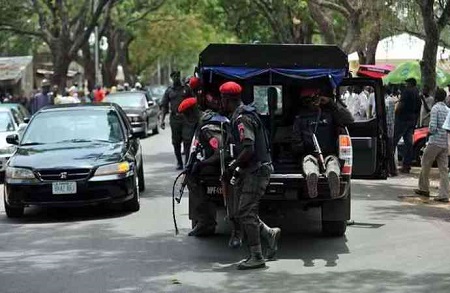 Akwa Ibom Police Raid Hideout, Nab Six Suspected Cultists, Recover Bags Of Illicit Drugs