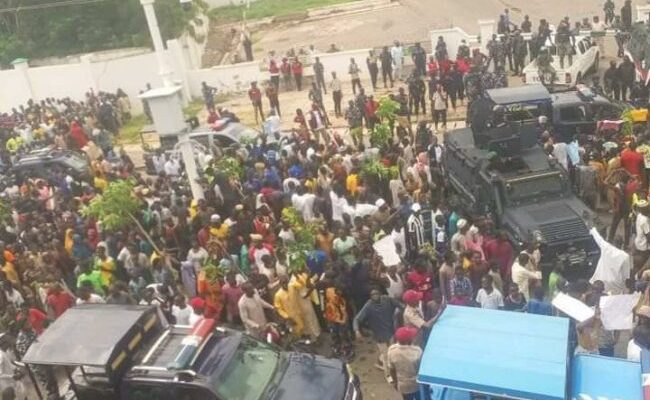 Gombe youths join hunger protest, barricade govt house