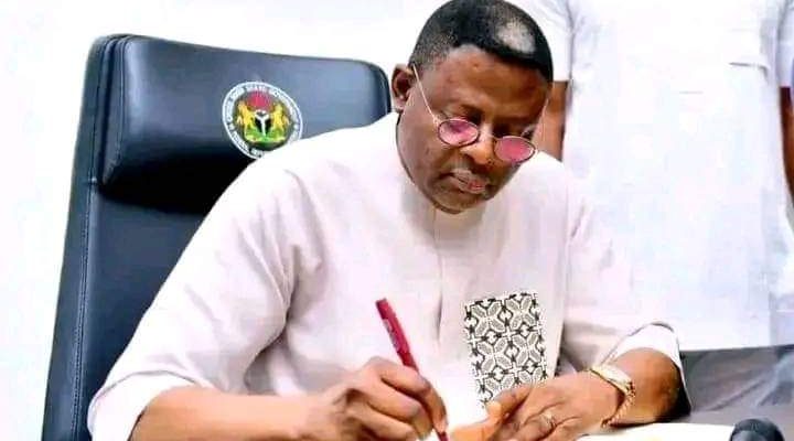 Gov Otu approves employment of 31 doctors, 177 others