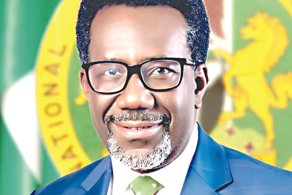 No capacity for big aircraft insurance in Nigeria — NAICOM CEO