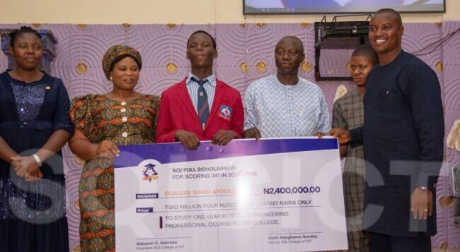 Oyo UTME candidate receives ₦2.4m scholarship from SQI college of ICT