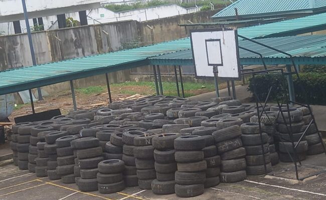 Oyo/Osun Customs intercepts 2,290 pieces of used tyres