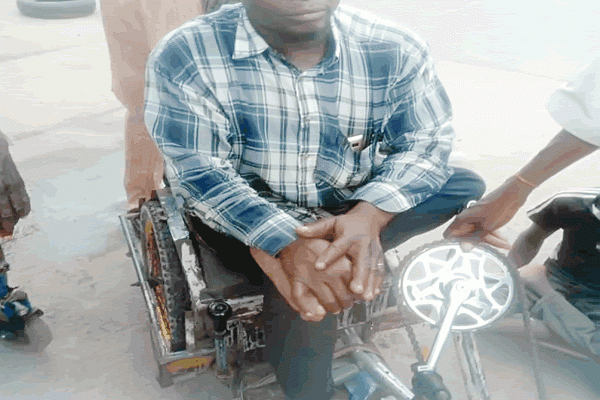 ‘People who used to give up to N1000 to beggars before now give just N100’