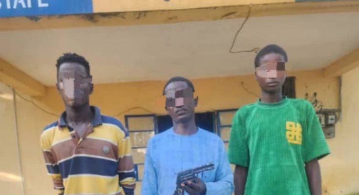 Bauchi Police Apprehend Three Suspected Armed Robbers, Recover Local Made Pistol