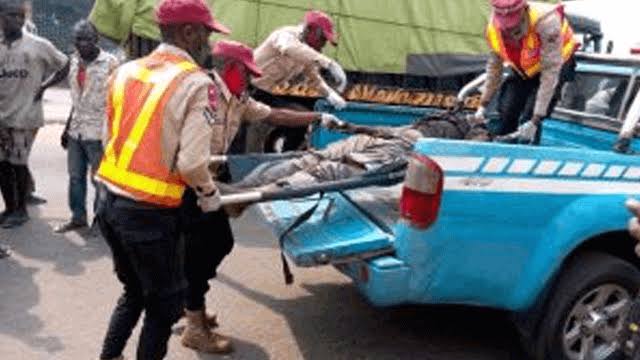 Fatal Accident On Lagos-Abeokuta Road Kills Two Children, Injures Seven Others