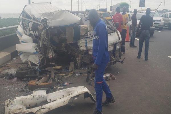 Third Mainland Bridge Road Crash Kills One, Injures Eight