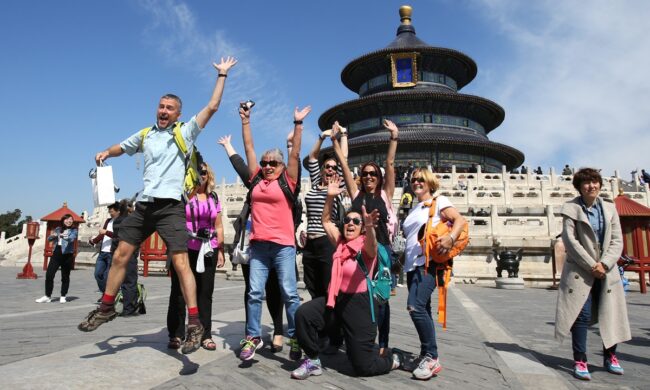 China pledges to enhance visa waiver policies for foreign visitors