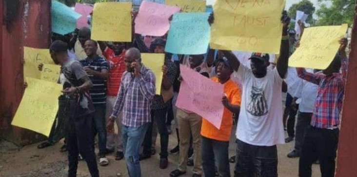 Cross River: PDP members protest over ousted chairman