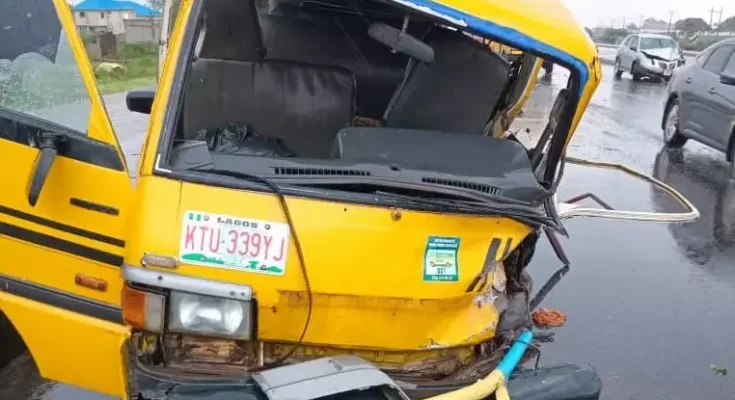 Lagos-Badagry Expressway Auto Crash Leaves Four Injured