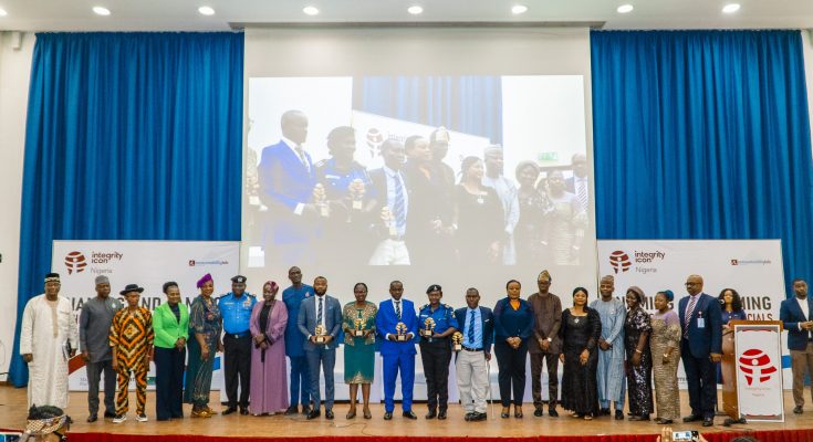 Accountability Lab honours inspector, four others with Iconic awards