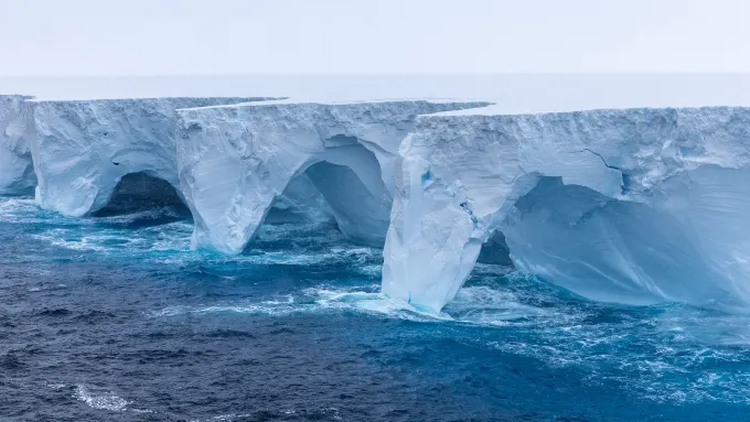 Again, world’s biggest iceberg is on the move