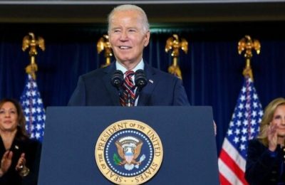 Biden signs spending bill, averts US government shutdown