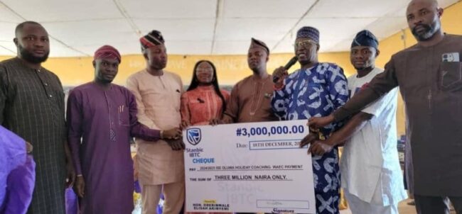 Osun lawmaker, Oderinwale, donates N3m WAEC fees to students